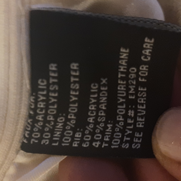 Faux fur. Vest . Blanc Noir XL - Picture 3 of 4